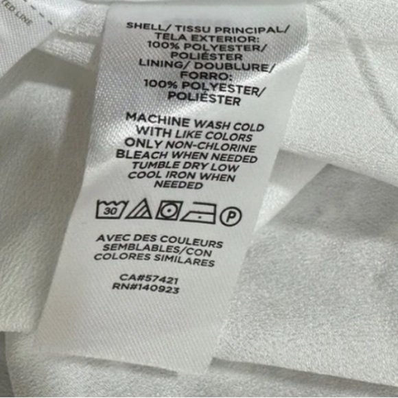 LOFT High Rise Flowy Pleated Floral Shorts | XL - Picture 6 of 6